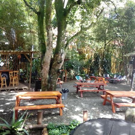 Bambu Glamping Ecolodge 메딜린 외부 사진