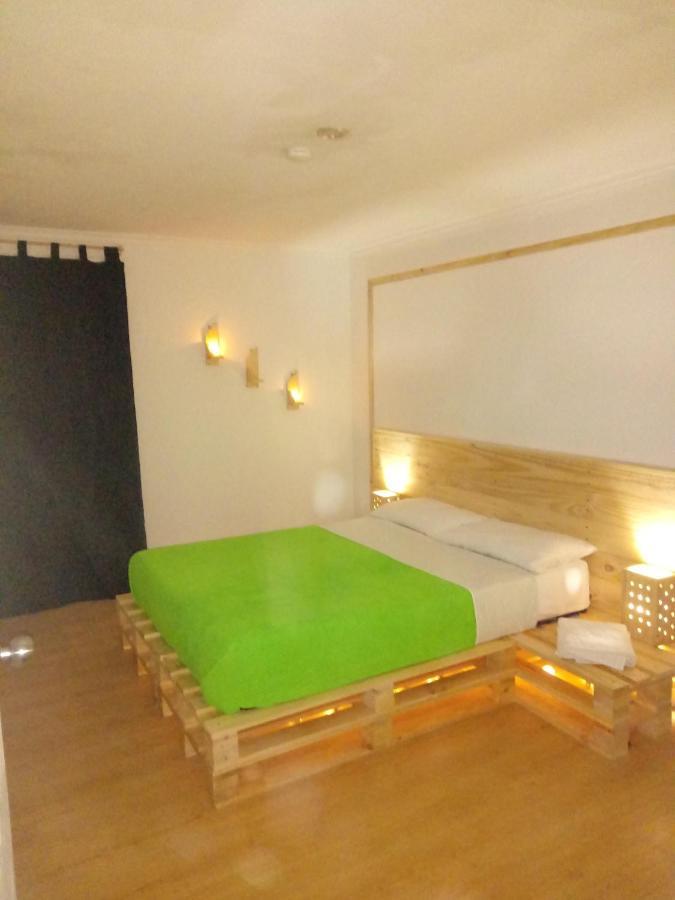 Bambu Glamping Ecolodge 메딜린 외부 사진