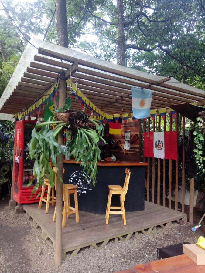 Bambu Glamping Ecolodge 메딜린 외부 사진