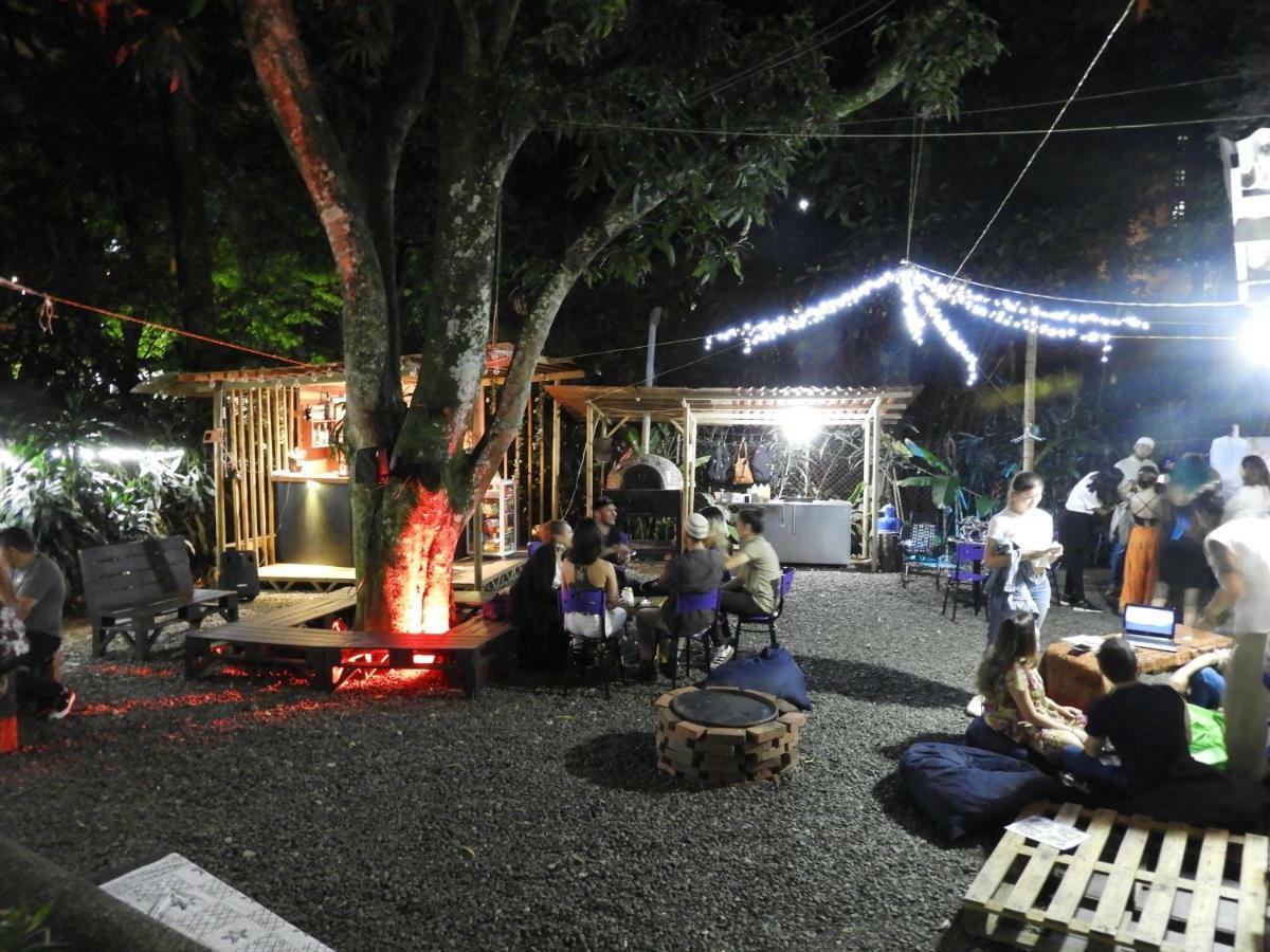 Bambu Glamping Ecolodge 메딜린 외부 사진